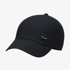 Nike Dri-FIT Club Unstructured Metal Swoosh Cap